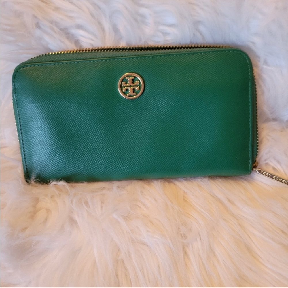 Tory Burch green wallet
